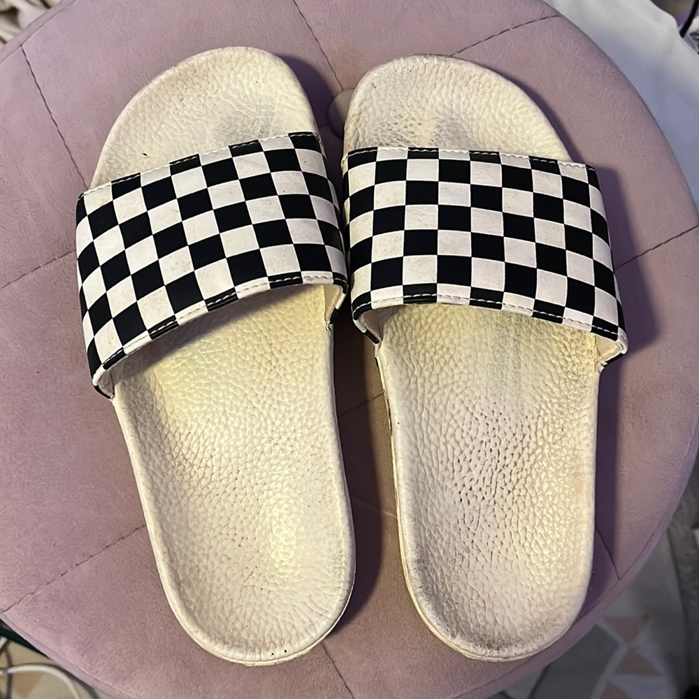 Vans slides